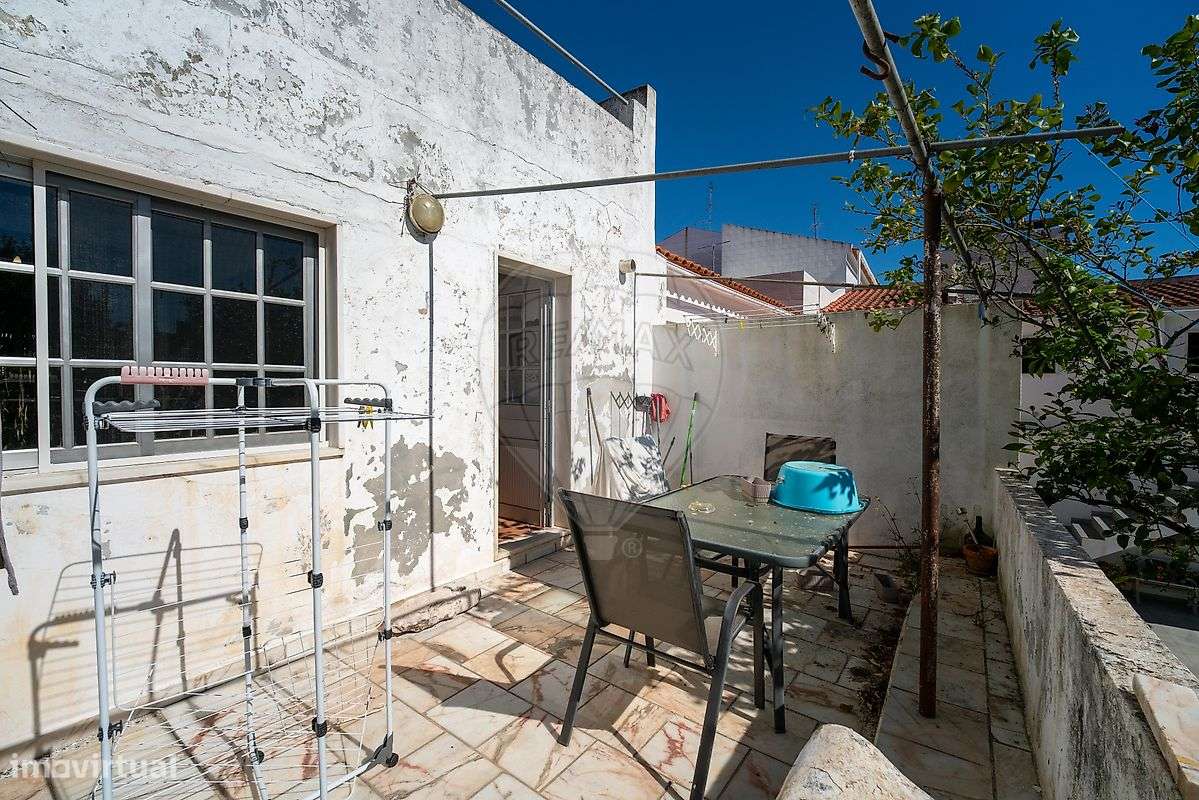 Moradia T3 para venda-24