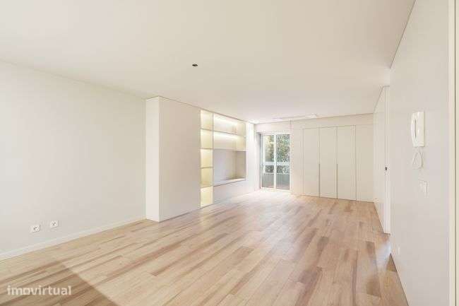 Apartamento para Venda com 3 Suites em Pleno Coração de Braga - Grande imagem: 4/10