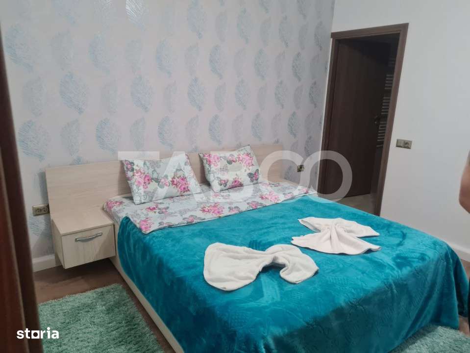 2 Case individuale moderne renovate 500 mp teren de vanzare Sibiu - Imagine principală: 2/19