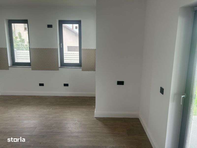 Casa de vanzare!! - Imagine principală: 4/7