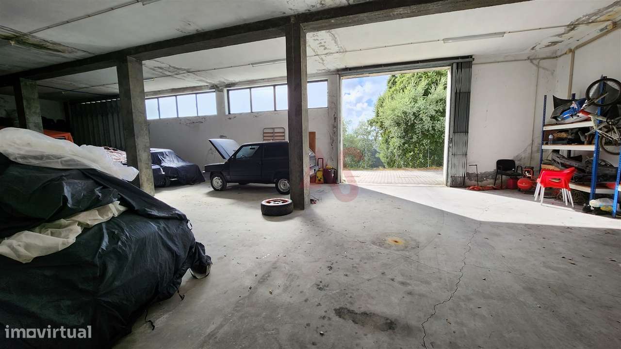 Armazém com 200 m2 em Santo Tirso - Grande imagem: 4/5