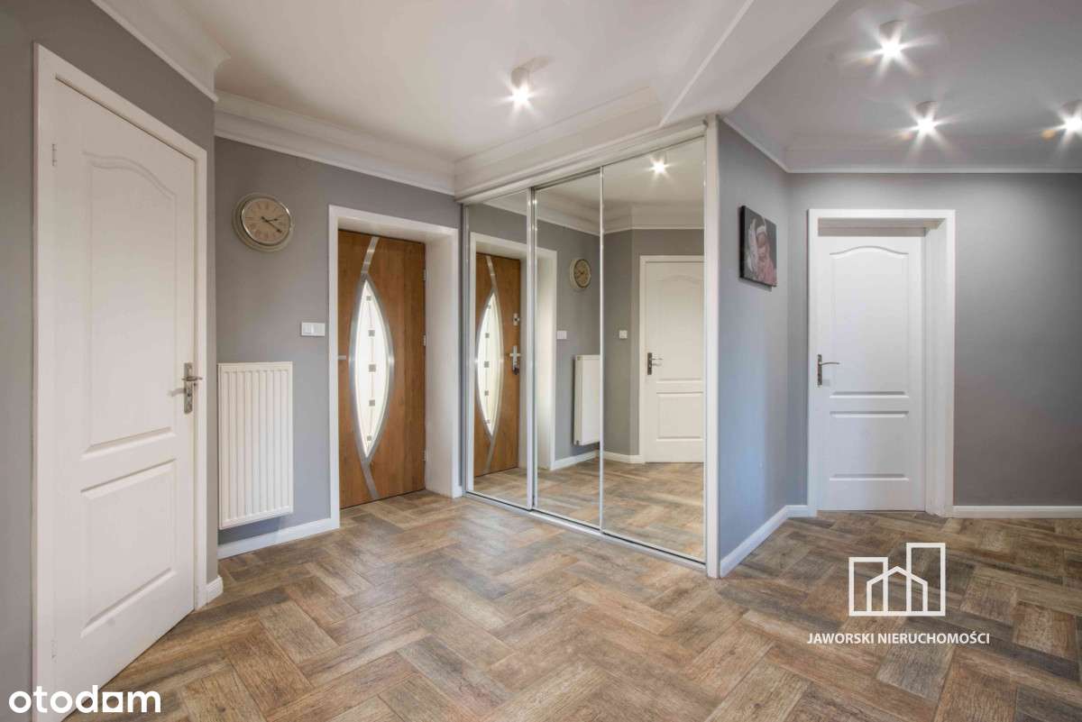 Piękna okolica, basen, jacuzzi, garaż, duży ogród-8