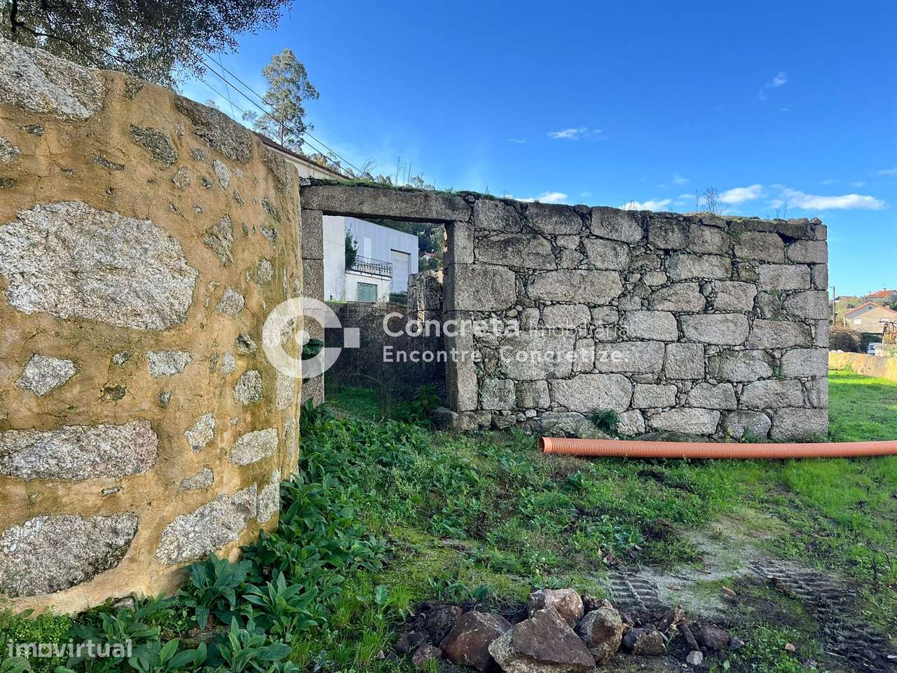 Ruína em pedra com terreno em Cossourado, Barcelos-13