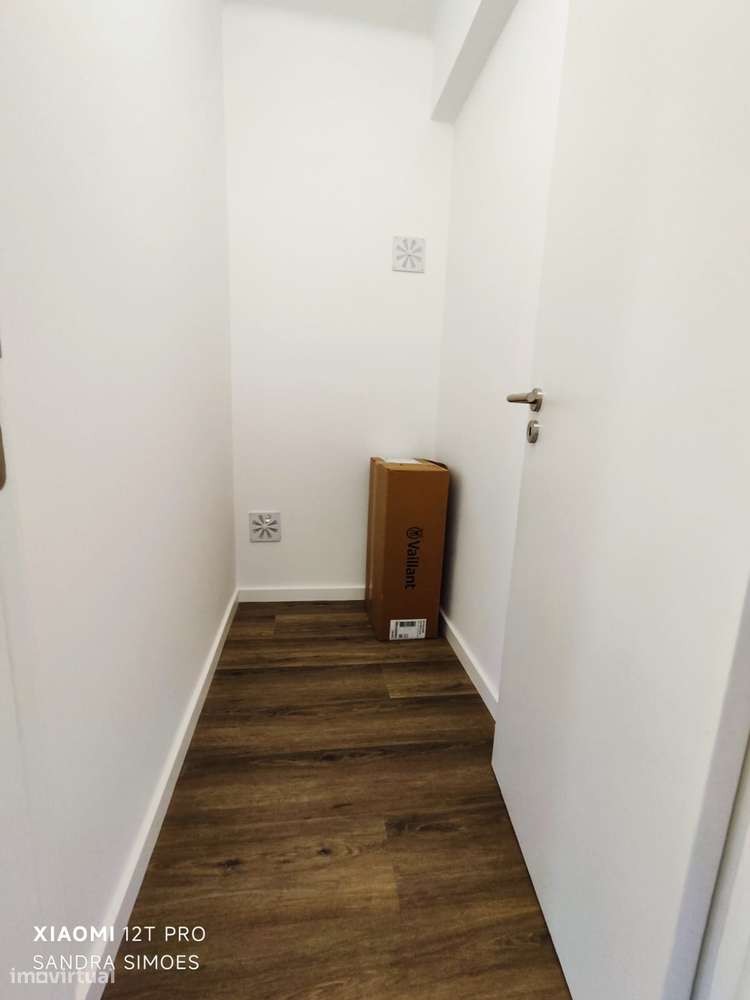 Moradia Independente V3/4 c/ Piscina de Água Salgada  Qtª de Valadares-42