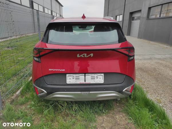 Kia Sportage 1,6 T-GDI 110kW 2WD Edition 7 - 8