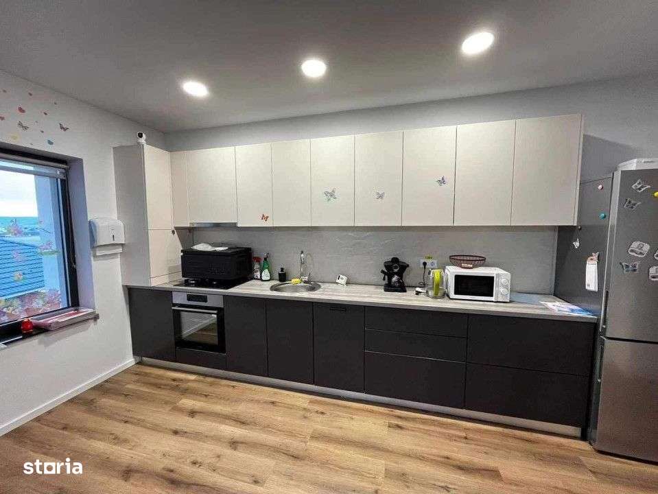 Casa in Dezmir 300 mp.utili,4 dormitoare - Imagine principală: 5/7