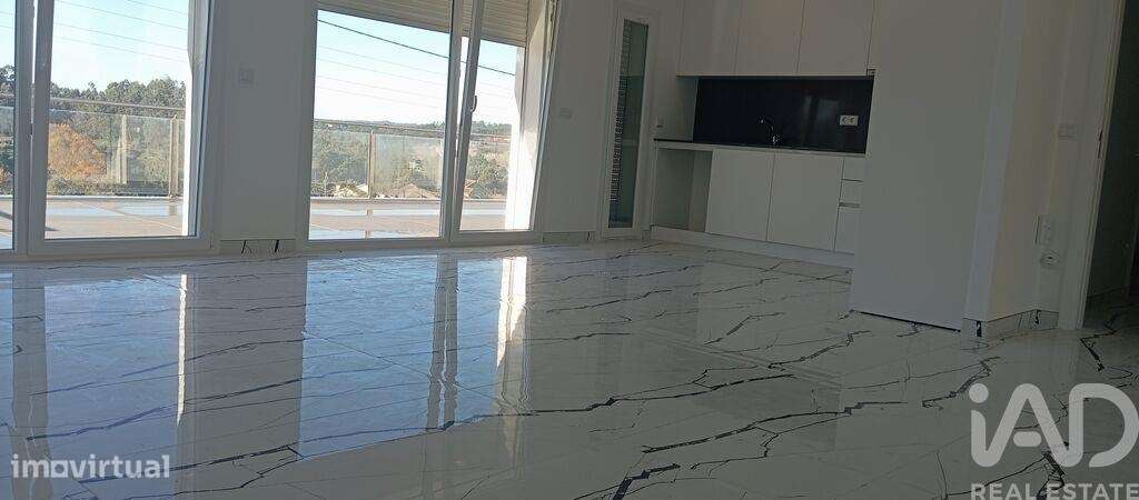Casa / Villa T4 em Antuzede e Vil de Matos de 388,00 m2 - Grande imagem: 3/16