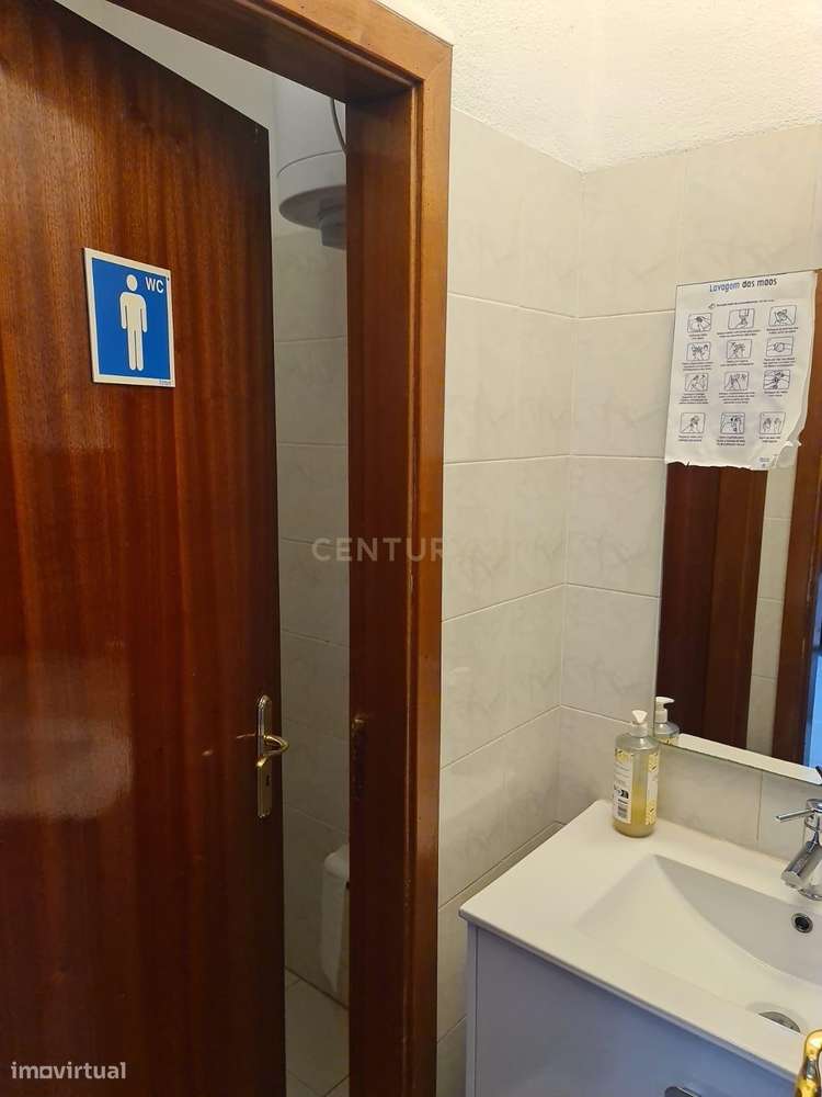 Loja  com 122 m2 em Outeiro de Polima-13