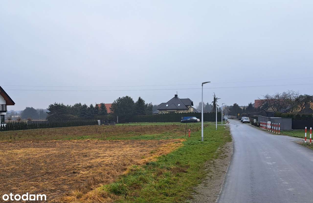 Działka budowlana 1306 m² w spokojnej okolicy - Pełny obrazek: 3/5