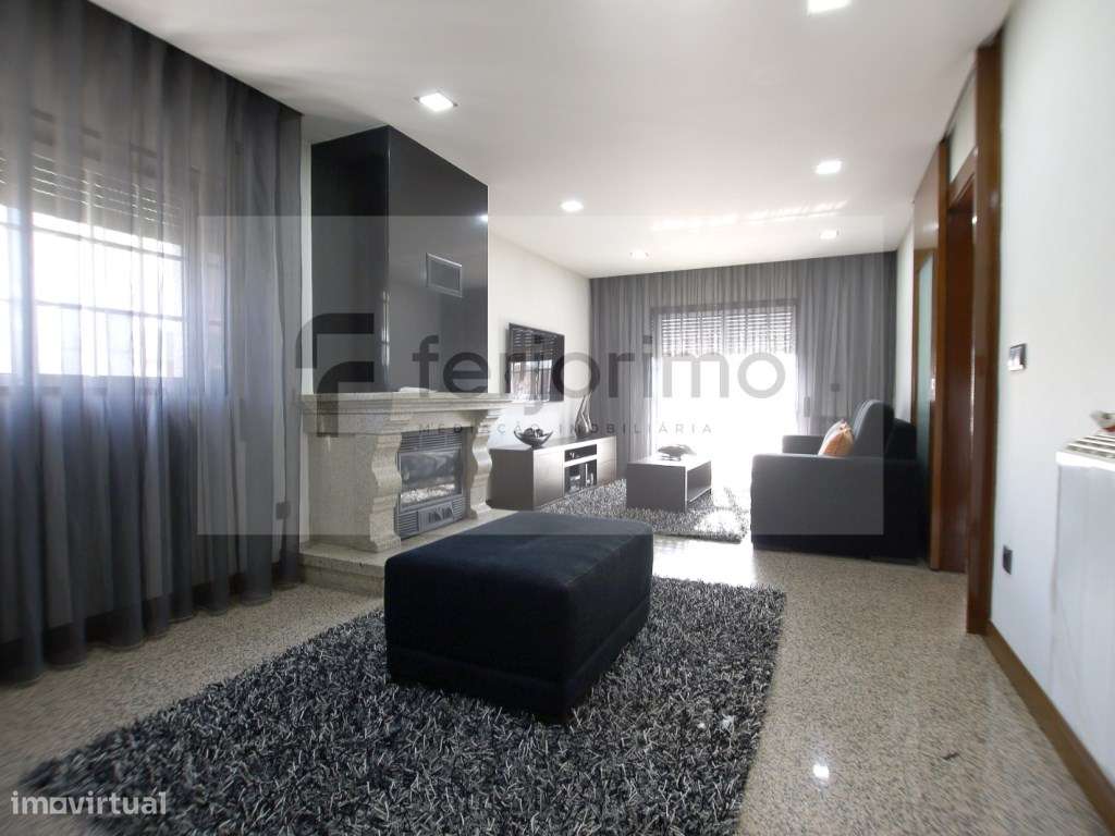 Espetacular Moradia Isolada T4-32