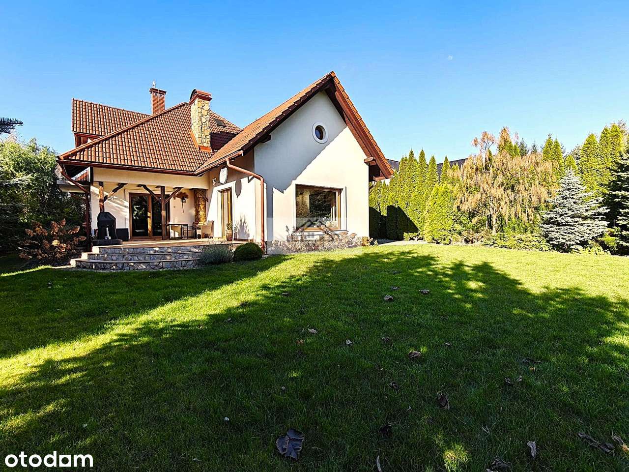 Klimatyczny dom 5-pokoi z garażem w bryle - ul. Dworzysko - Rzeszów --0