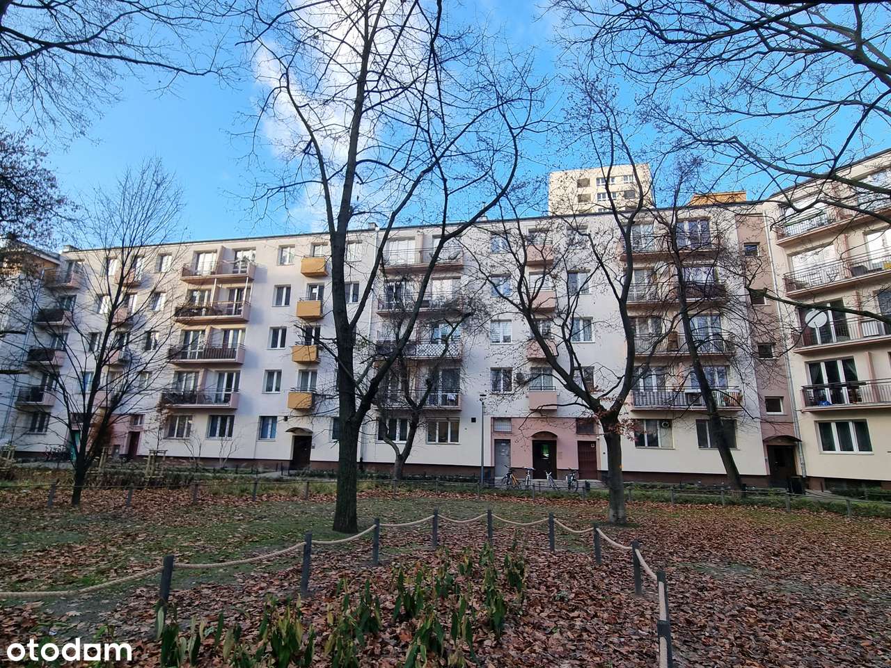 Idealne 2 pokoje przy metrze – gotowe do zamieszkania, Stawki-17