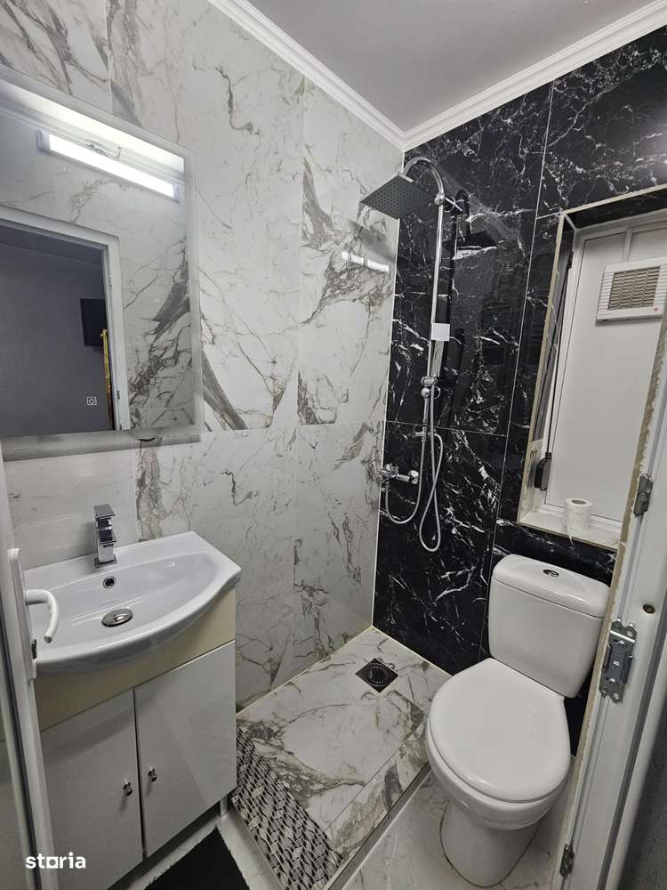 Apartament cu 3 camere de vânzare în Curtea de Argeș.-6