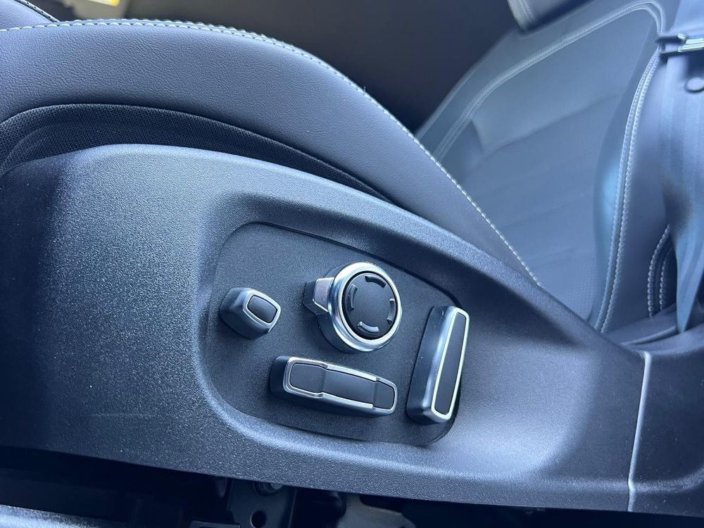 Jaguar E-Pace 2.0 Diesel 204 KM — zdjęcie 5