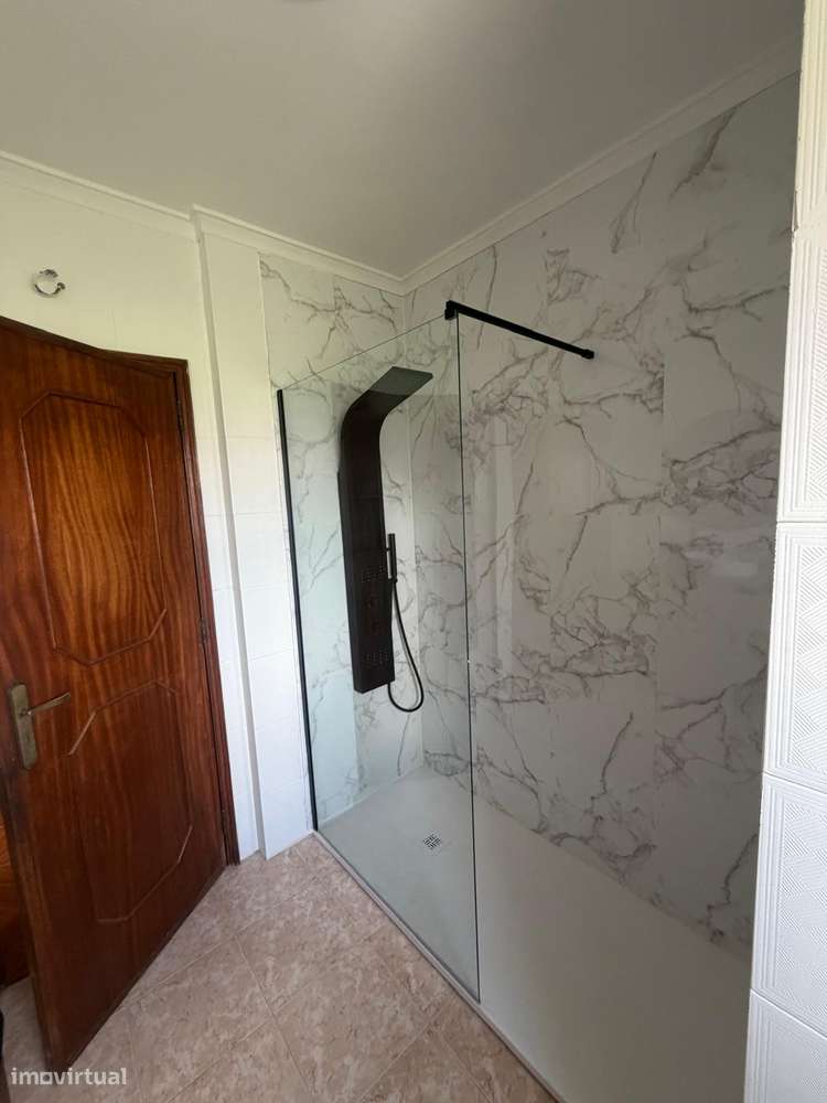 Apartamento T3 Renovado-7
