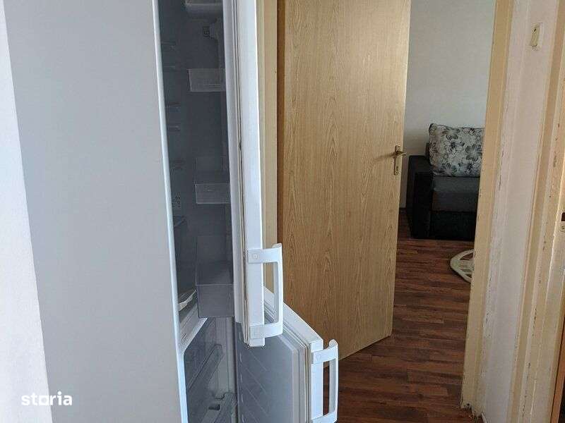 Apartament 2 camere de vanzare Drumul Taberei - Imagine principală: 4/7