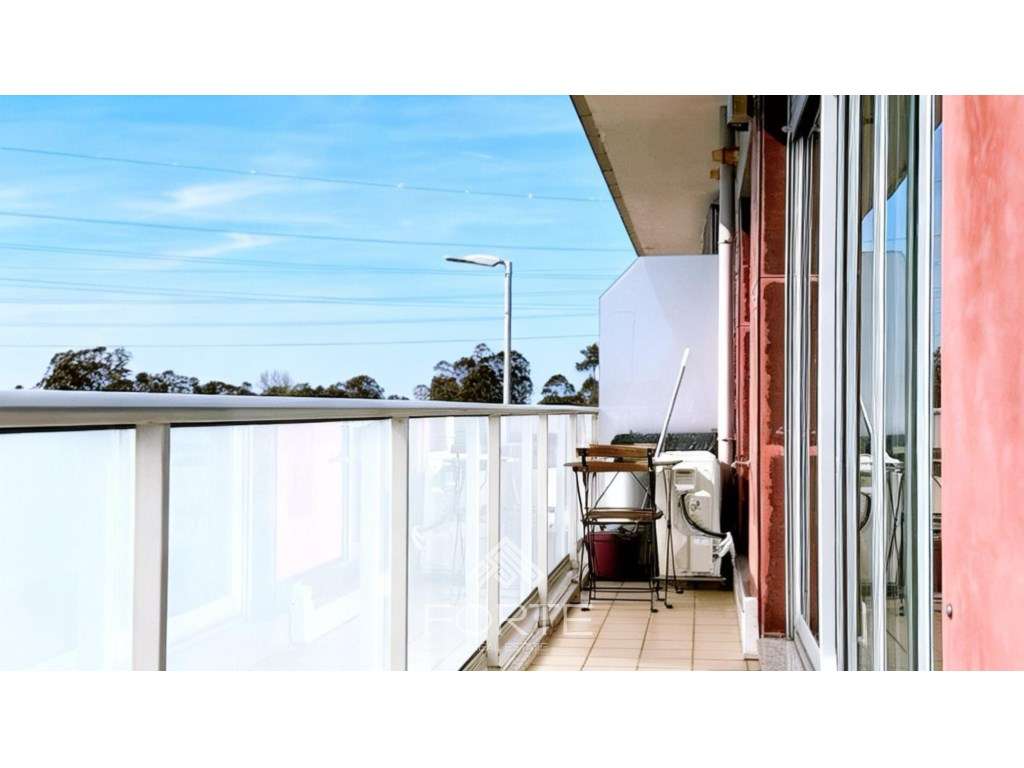Apartamento T3 em Nogueira da Regedora-9