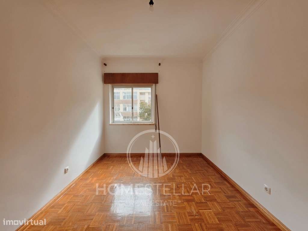 Apartamento T3 com varanda e arrecadação-28