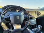 Peugeot 308 1.2 PureTech Allure S&S - 17