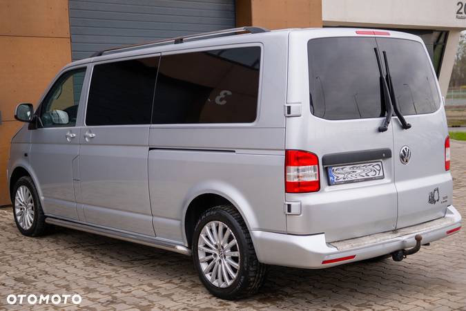 Volkswagen Caravelle - 4