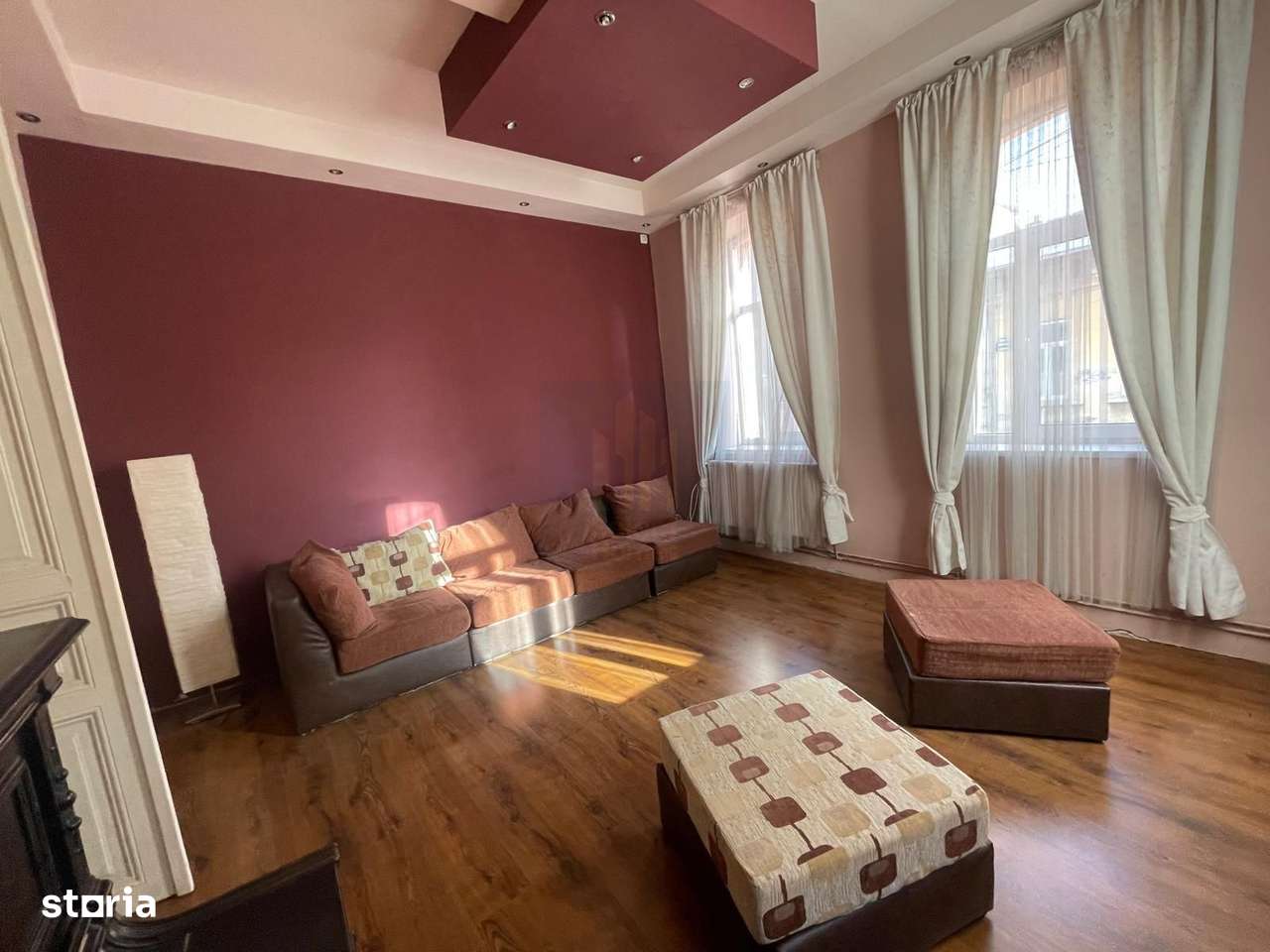 Apartament 3 camere de vanzare in vila interbelica *Piata Regina Maria