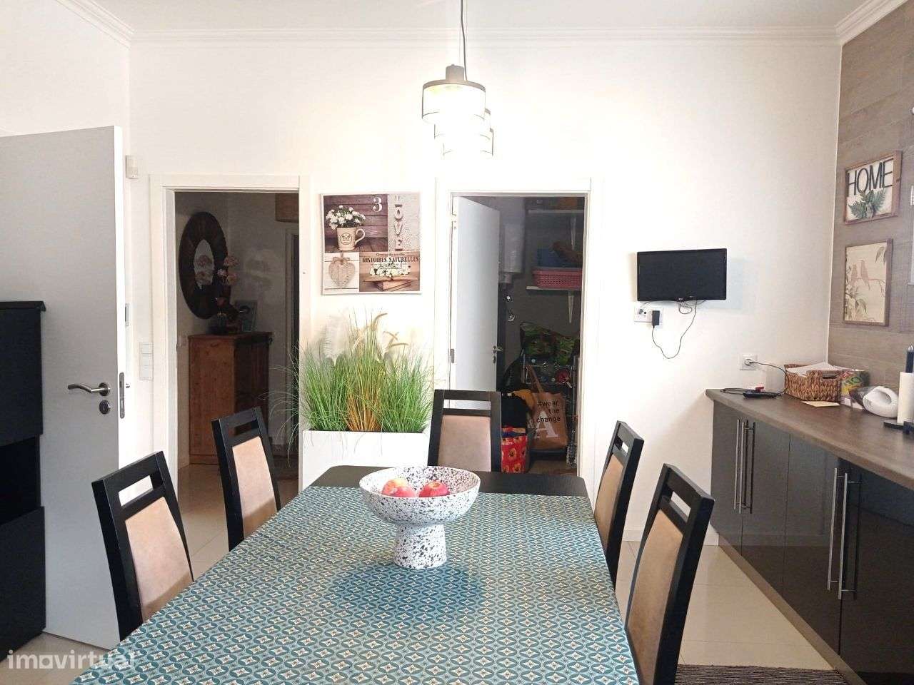 Moradia T3+1 no centro de Pataias-7