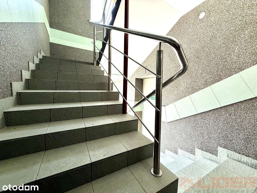 budynek 2 000 m² z pełnym zapleczem i mediami-4