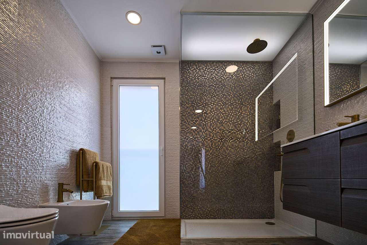 Moradia T4 com  piscina e jardim em zona privilegiada, Charneca da Cap-25