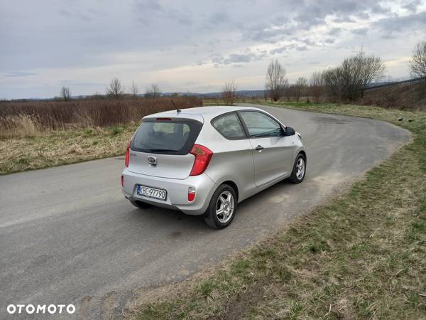 Kia Picanto 1.0 L - 9