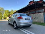 Audi A3 1.6 Ambiente - 4