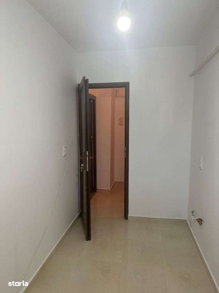 Campina - garsoniera - 200 Euro/Luna - Imagine principală: 3/9