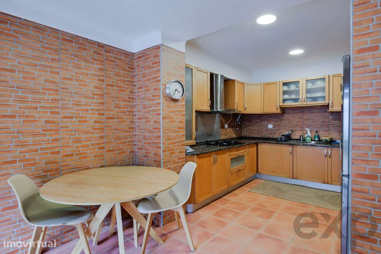 Moradia T2+1 piso único I Terraço I Anexo com quarto I Lisboa-8