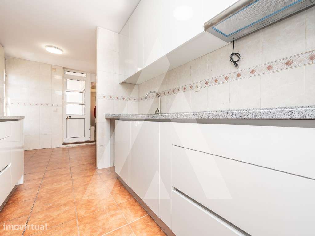 Apartamento T4 próximo ás escolas - Ovar-8