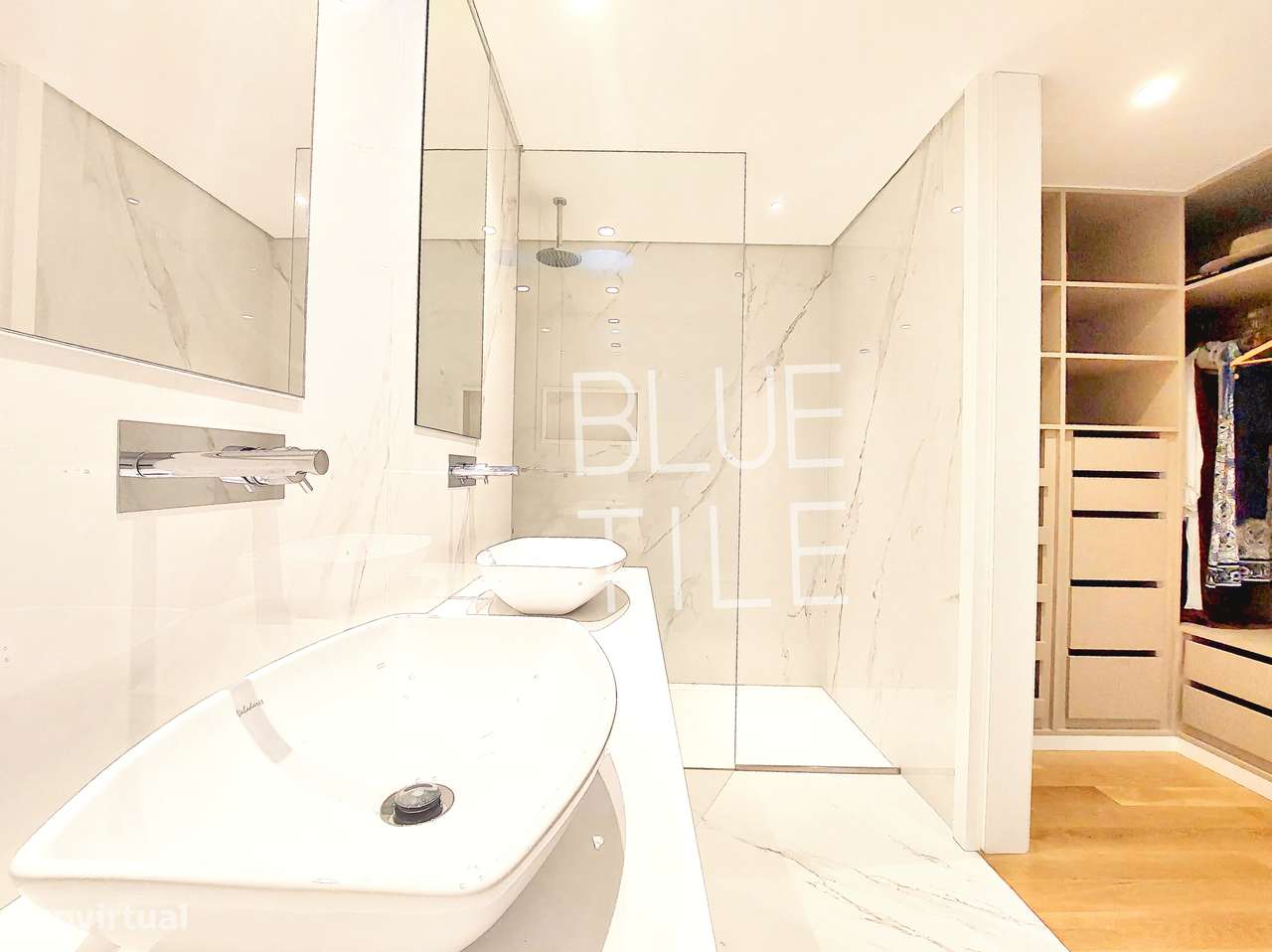 Apartamento T3 – último piso, garagem fechada, primeira linha de praia-21