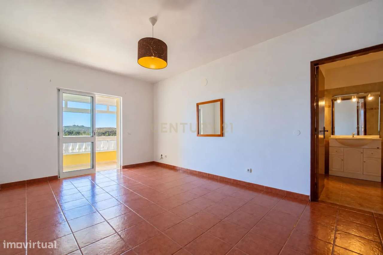Apartamento T3 em Silves, Faro-10