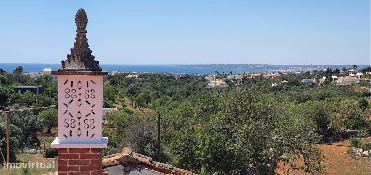 Terreno com vista de mar com área de construção - Grande imagem: 2/29
