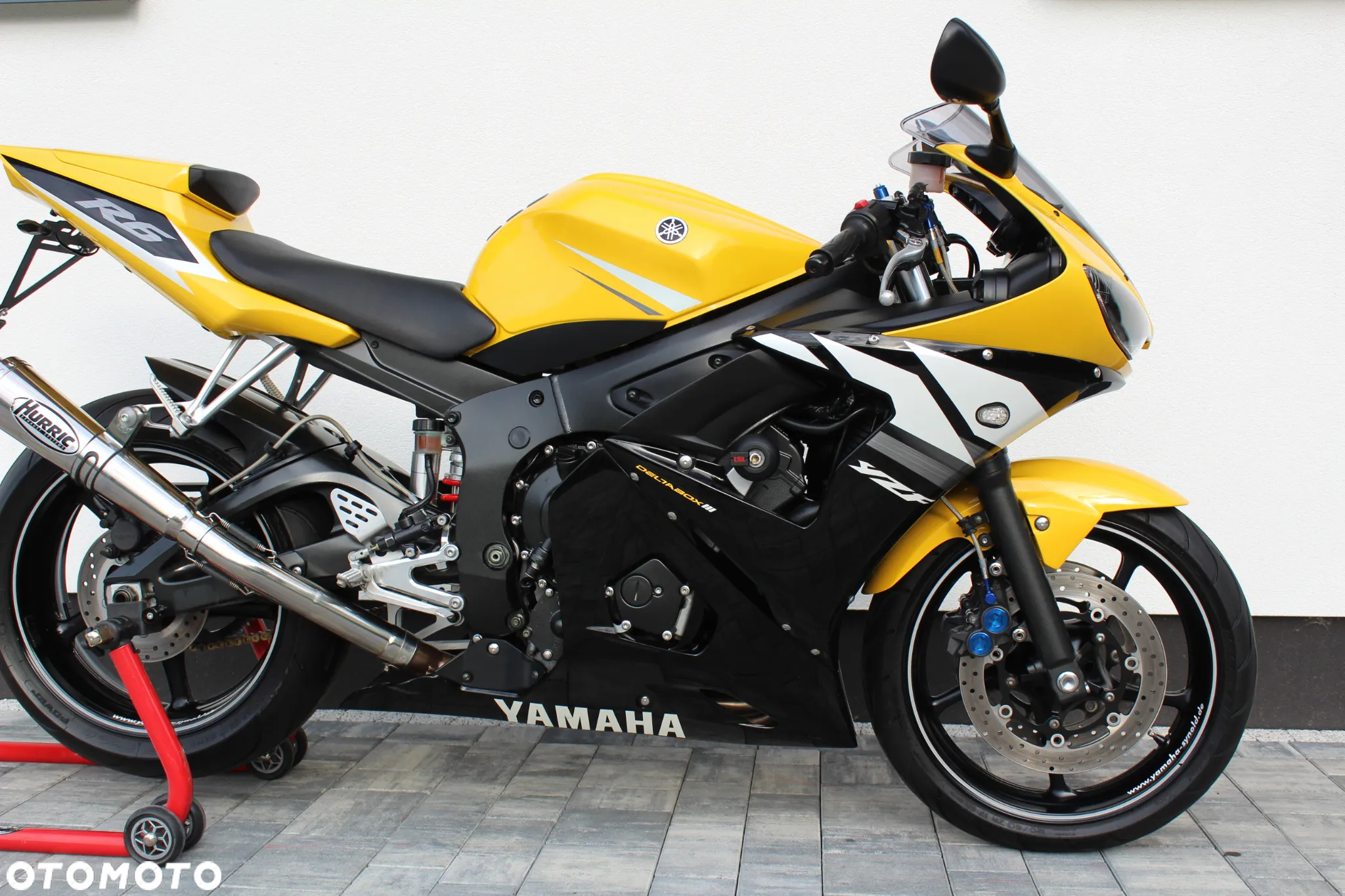 Yamaha R6 - 12