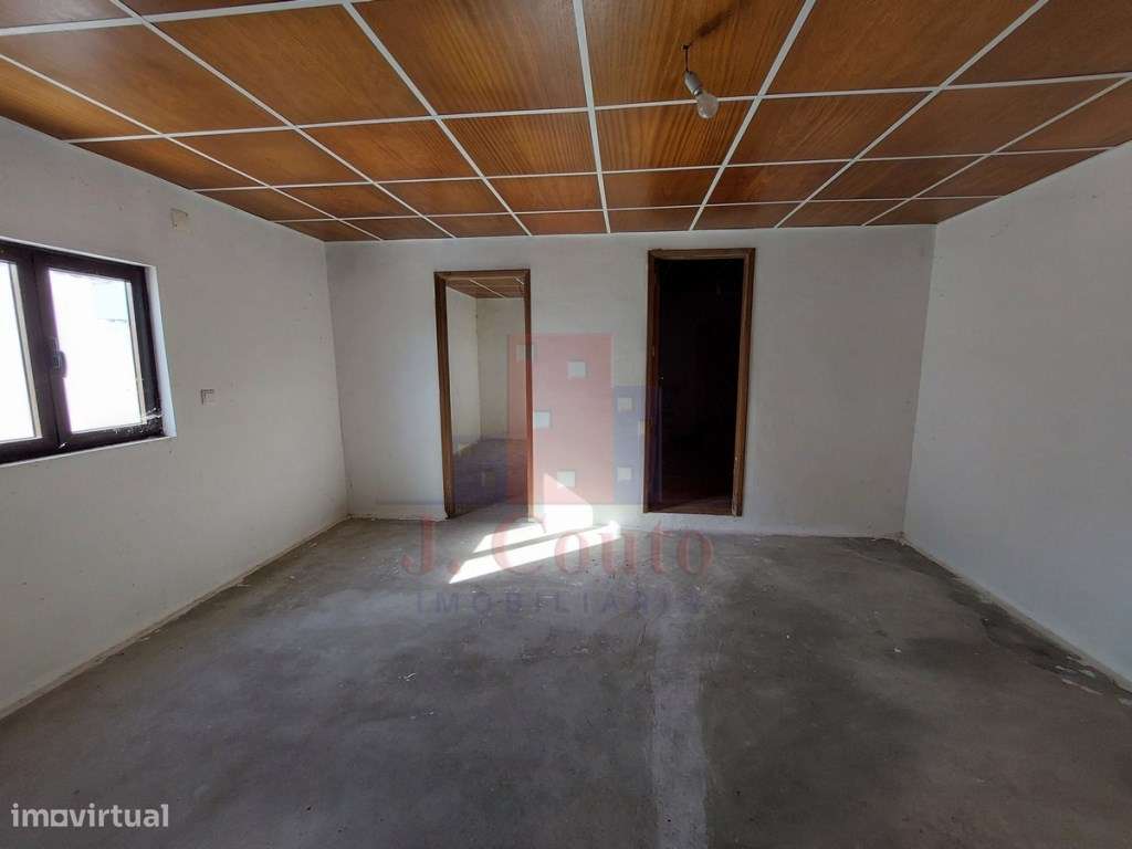 Moradia T3 em São Clemente, Alvorninha-18