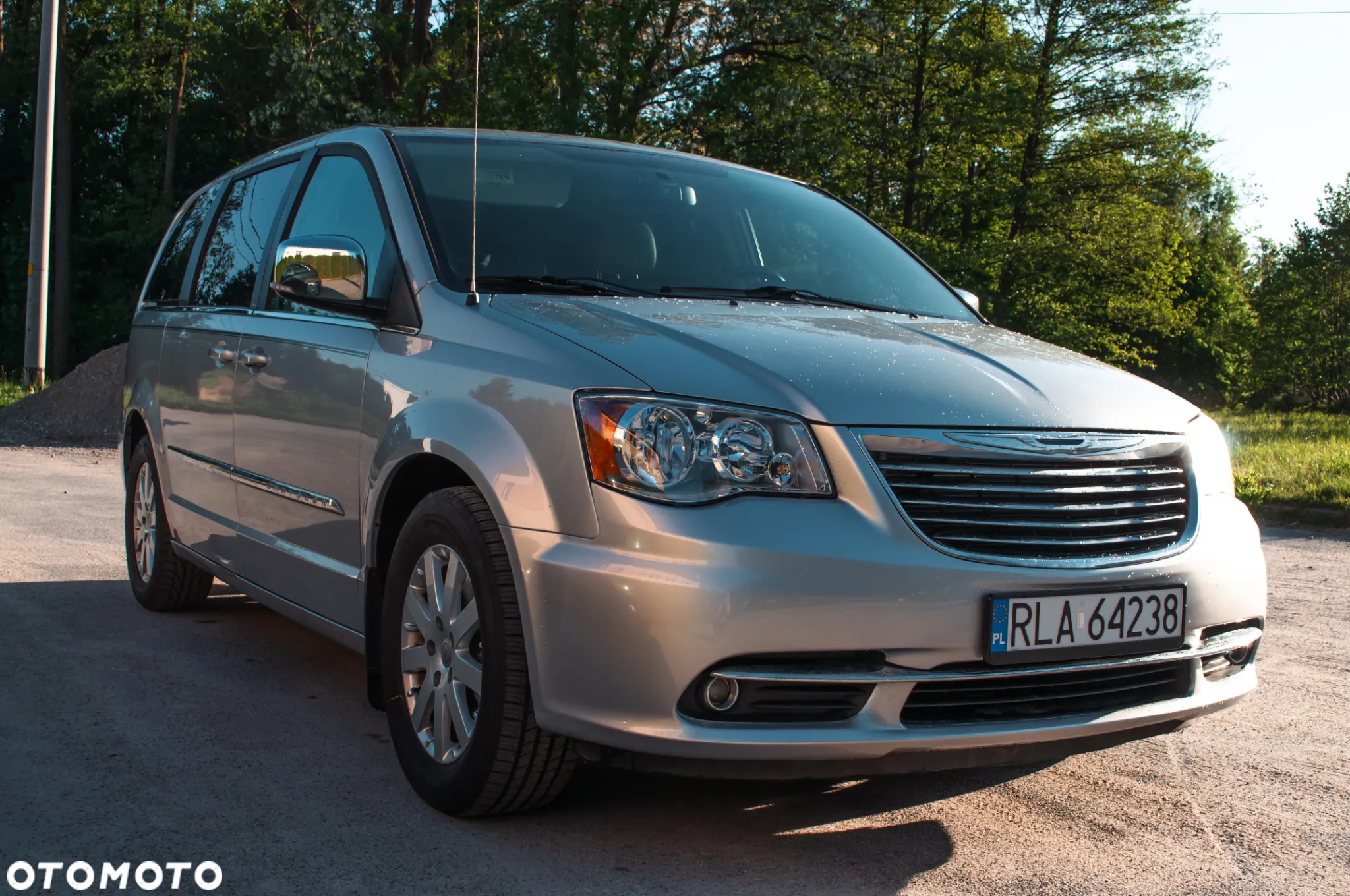 Chrysler Town & Country 3.6 Limited - 6