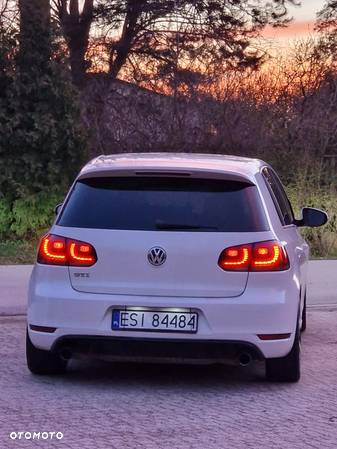 Volkswagen Golf VI 2.0 TSI GTI - 3