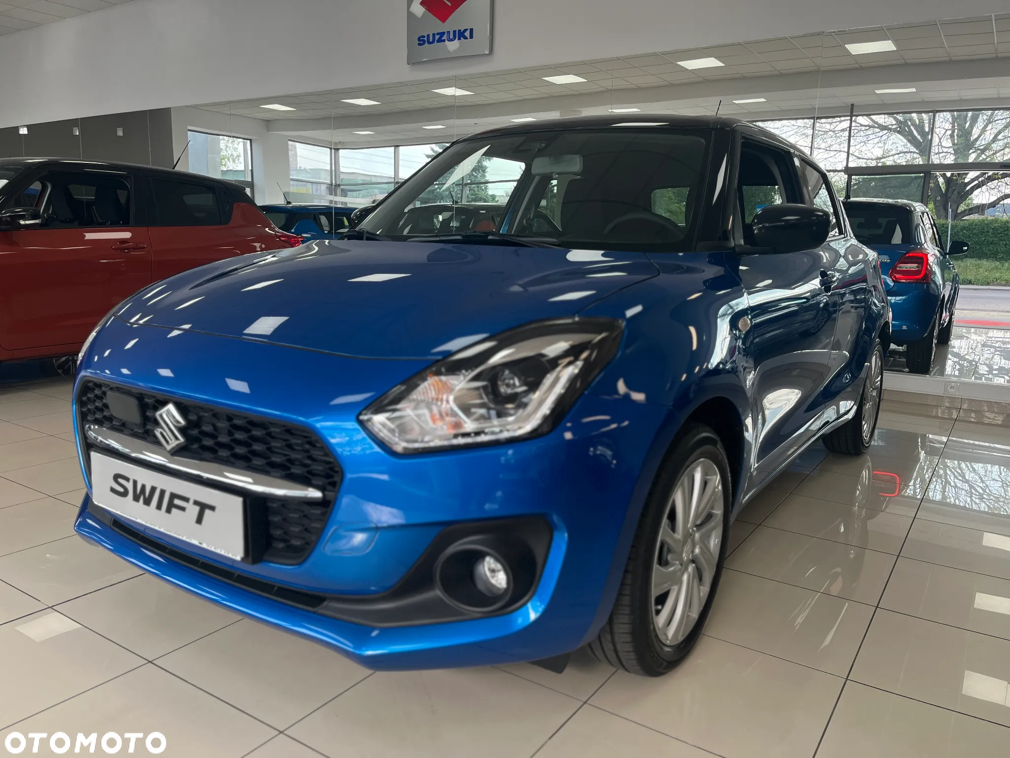 Suzuki Swift 1.2 Dualjet SHVS Premium Plus - 2