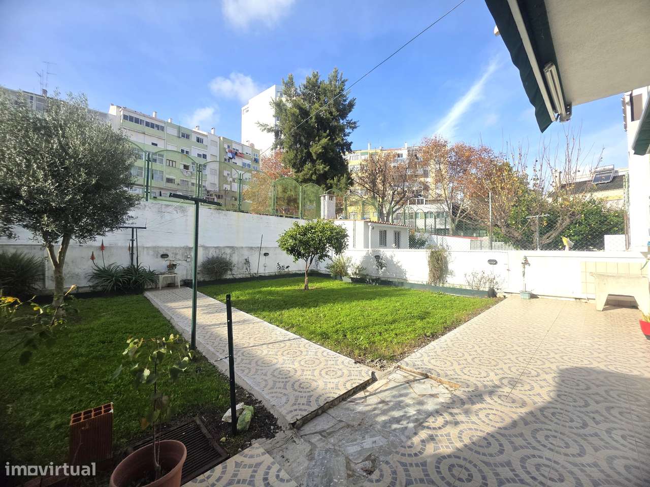 Moradia Isolada T4 com Jardim-55