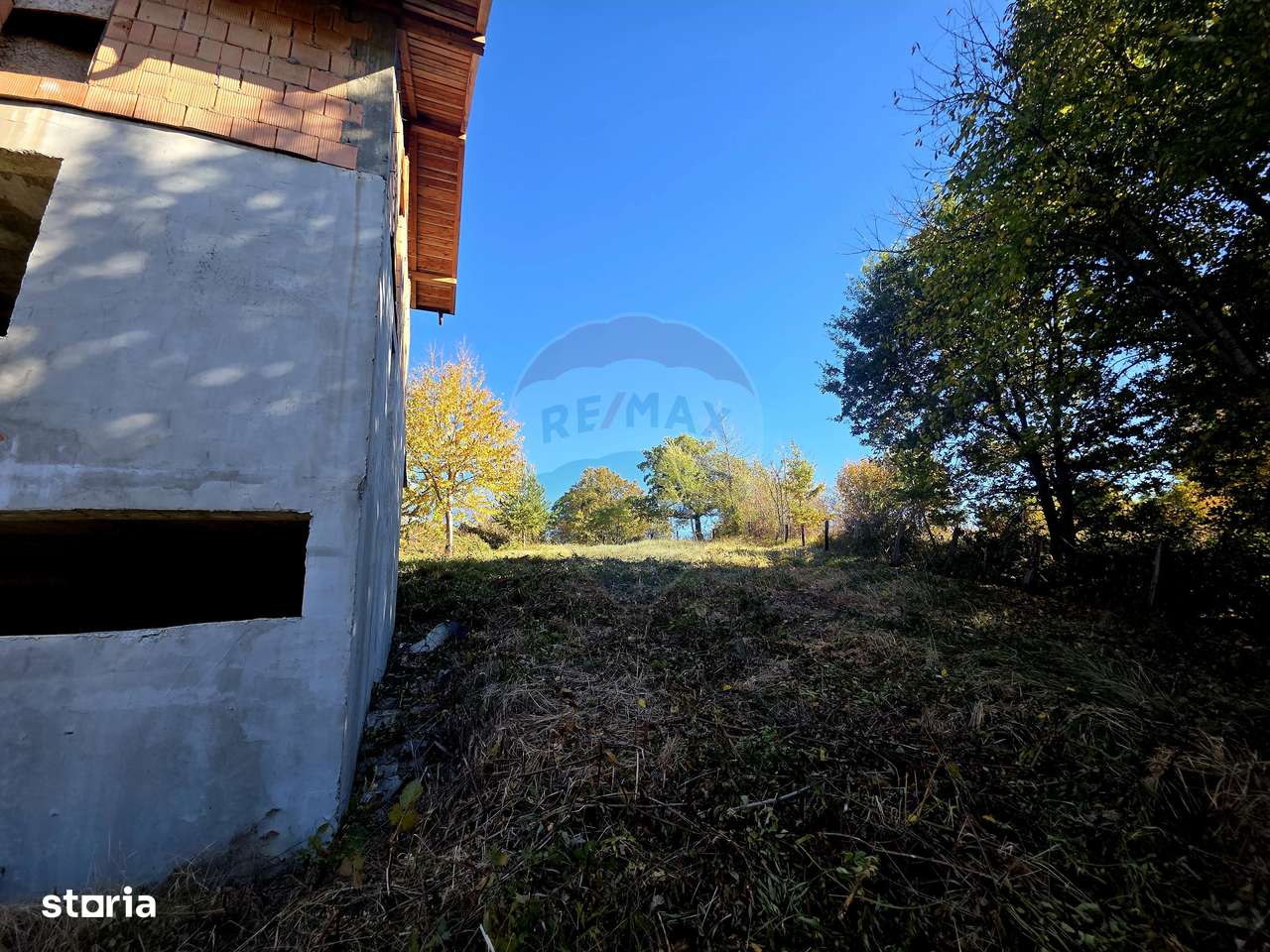 Casă / Vilă cu 5 camere de vânzare-15