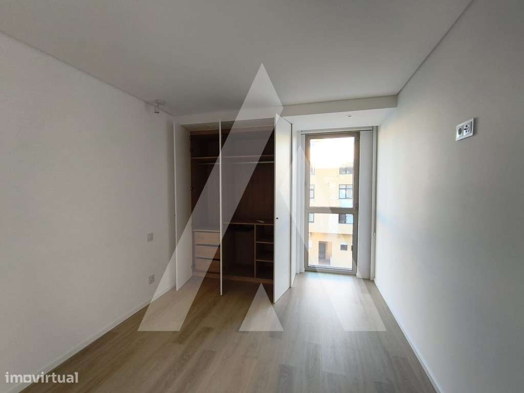 Apartamento T2 novo - Praia da Barra.-11