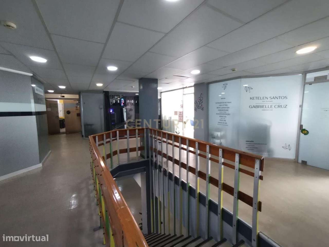 Loja Comercial à Venda – Mem Martins-2