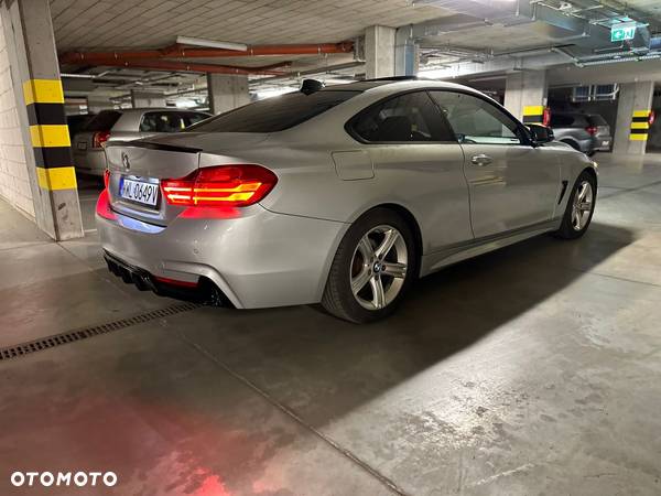 BMW Seria 4 428i Coupe M Sport - 11