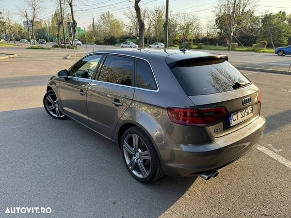 Audi A3 2.0 TDI Sportback S tronic - 30