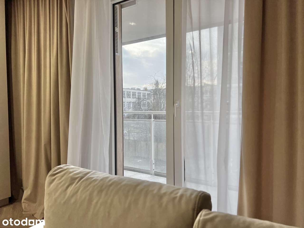 kawalerka | gotowa do wprowadzenia | park | insta21 | balkon-4