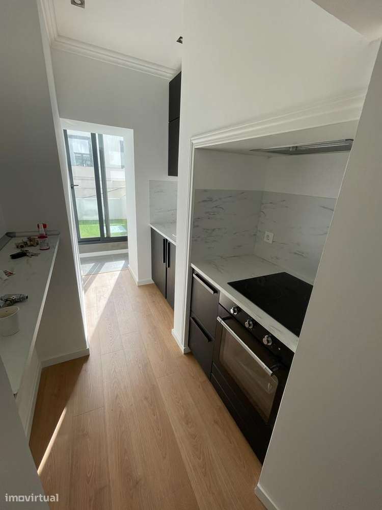 Encantador T1 na Zona Histórica de Almada – Rua Serpa Pinto - Grande imagem: 5/15