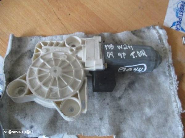 Motor Elevador Vidro 991892100 MERCEDES W211 2004 TD - 2